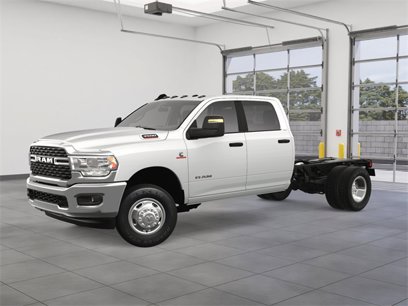 New 2024 RAM 3500 SLT w/ Quick Order Package 2YG SLT