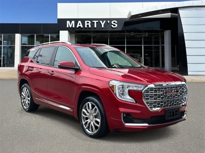 Certified 2022 GMC Terrain Denali w/ LPO, Floor Liner Package