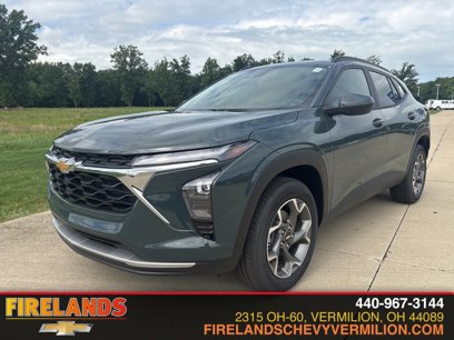 New 2025 Chevrolet Trax LT w/ Sunroof Package