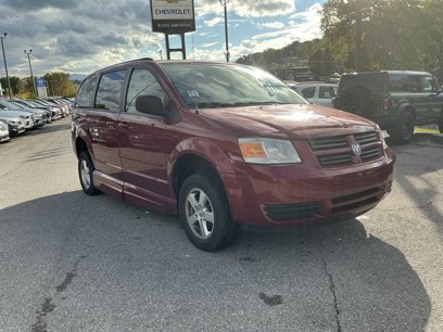Used 2010 Dodge Grand Caravan Hero w/ Popular Equipment Group