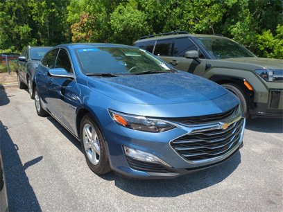 Used 2025 Chevrolet Malibu LS