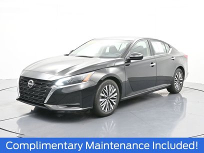 Used 2023 Nissan Altima 2.5 SV