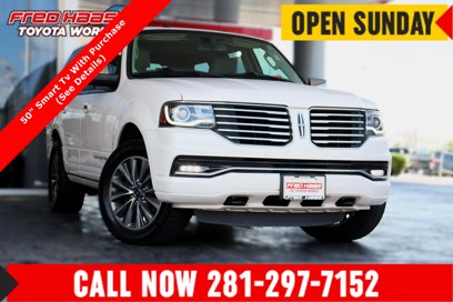 Used 2017 Lincoln Navigator Select