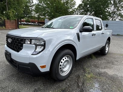 New 2025 Ford Maverick XL