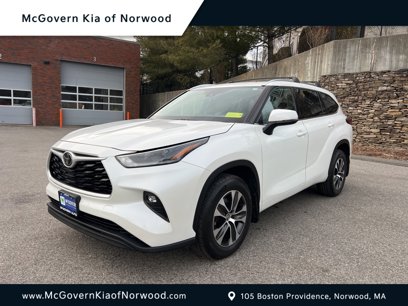 Used 2021 Toyota Highlander XLE