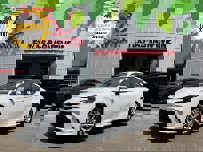 New 2025 Toyota Camry LE