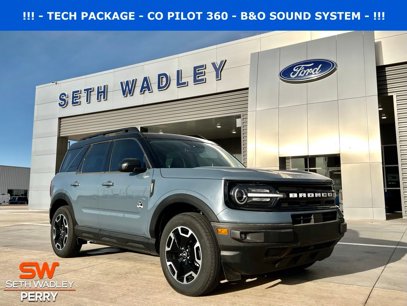 New 2024 Ford Bronco Sport Outer Banks w/ Tech Package