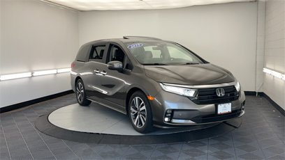 Used 2023 Honda Odyssey Touring