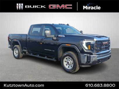 New 2025 GMC Sierra 2500 Pro w/ Convenience Package