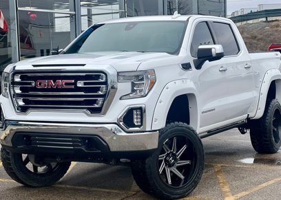 Used 2019 GMC Sierra 1500 SLT w/ SLT Premium Plus Package