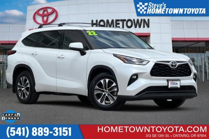 Used 2022 Toyota Highlander XLE