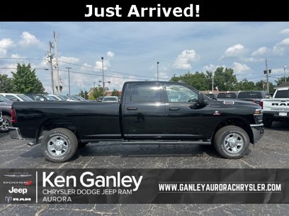 Used 2025 RAM 2500 Tradesman w/ Chrome Appearance Group