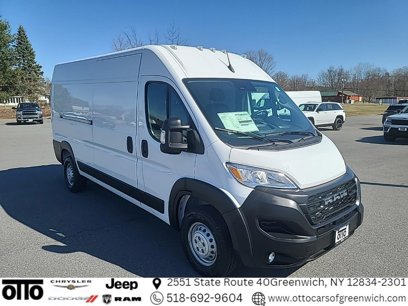 New 2025 RAM ProMaster 3500 w/ Convenience Group