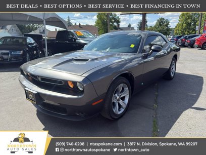 Used 2015 Dodge Challenger SXT