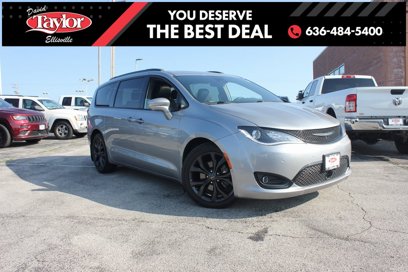 Used 2019 Chrysler Pacifica Limited w/ Advanced Safetytec Group