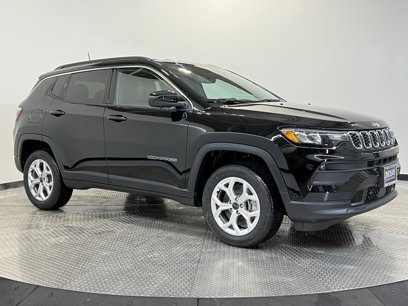 New 2025 Jeep Compass Latitude w/ Convenience Group