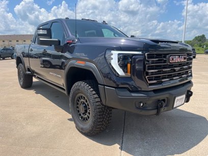 New 2025 GMC Sierra 2500 AT4X w/ AT4X AEV Edition