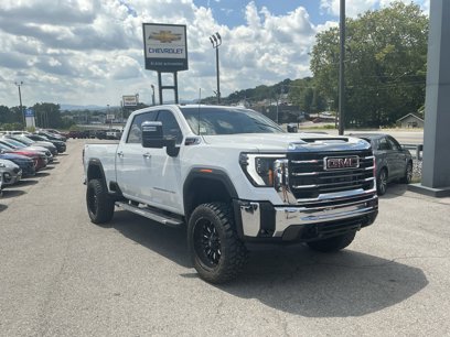 Used 2024 GMC Sierra 3500 SLT w/ SLT Premium Package