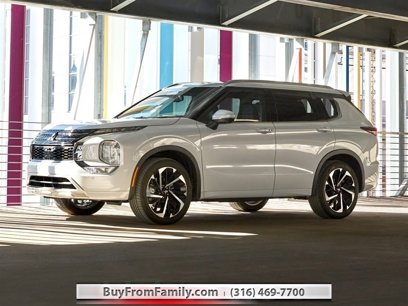 New 2024 Mitsubishi Outlander ES