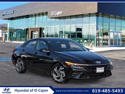 Used 2025 Hyundai Elantra Sport w/ Cargo Package