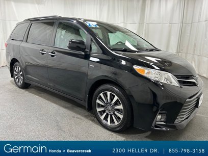 Used 2020 Toyota Sienna XLE