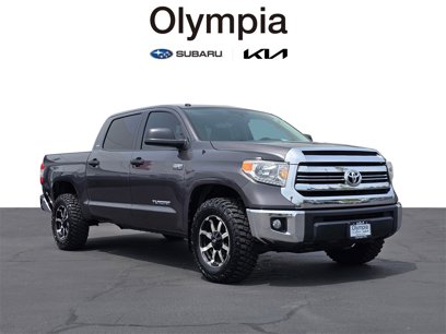 Used 2017 Toyota Tundra SR5 w/ SR5 Upgrade Package