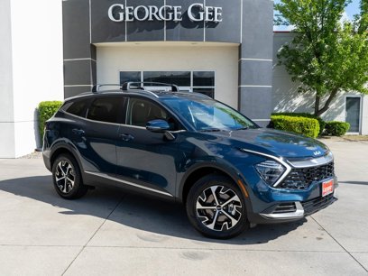 New 2025 Kia Sportage EX