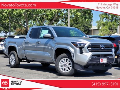 New 2025 Toyota Tacoma SR5