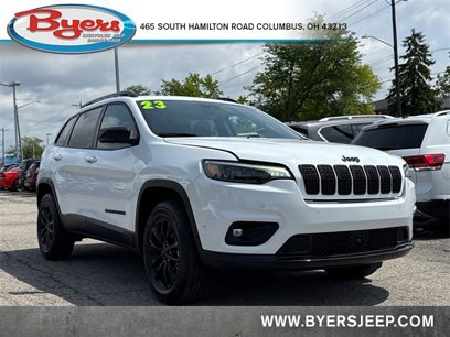 Used 2023 Jeep Cherokee Altitude Lux