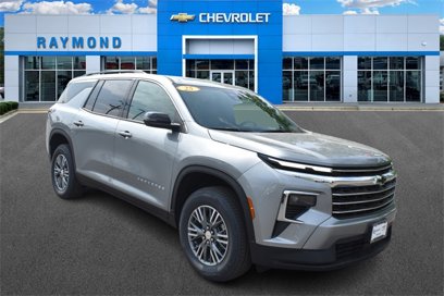 New 2025 Chevrolet Traverse LT