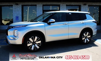 New 2025 Mitsubishi Outlander SE