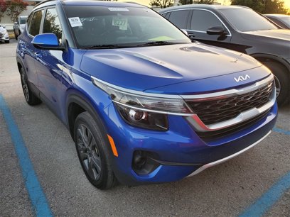 Used 2023 Kia Seltos S w/ Navigation Package