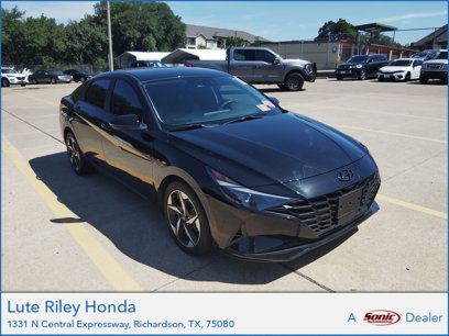 Used 2023 Hyundai Elantra SEL w/ Convenience Package