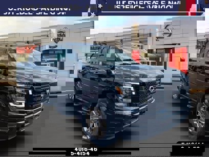 New 2024 Nissan Titan SV w/ SV Bronze Edition Package