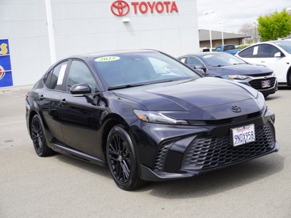 Used 2025 Toyota Camry SE