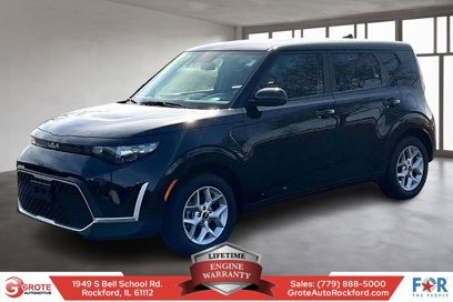 Used 2025 Kia Soul LX w/ LX Technology Package