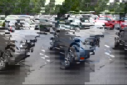 New 2025 Ford Maverick XLT