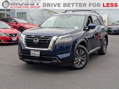 Certified 2022 Nissan Pathfinder SV