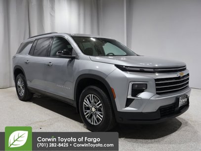Used 2024 Chevrolet Traverse LT w/ Trailering Package