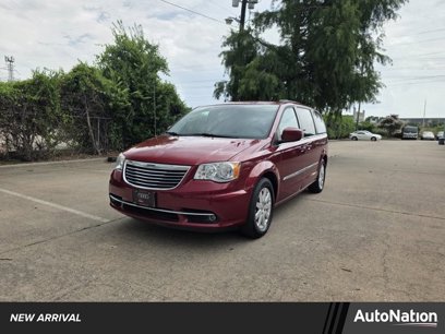 Used 2014 Chrysler Town & Country Touring