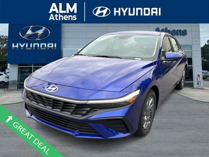 New 2025 Hyundai Elantra Blue