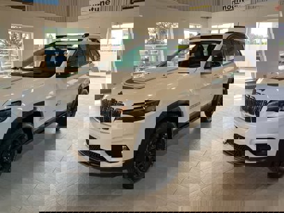 Used 2022 Jeep Cherokee Latitude w/ Sun & Sound Group