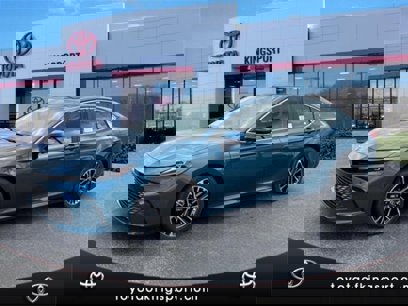 New 2025 Toyota Camry XLE w/ Premium Plus Package