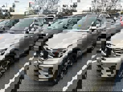 Certified 2023 Volvo XC40 B5 Plus w/ Driver Assist Package