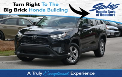 Used 2022 Toyota RAV4 XLE