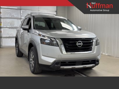 New 2025 Nissan Pathfinder SL
