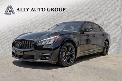 Used 2017 INFINITI Q70 3.7