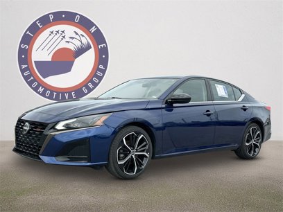 Used 2023 Nissan Altima 2.5 SR