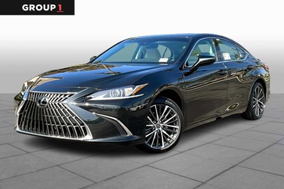 New 2025 Lexus ES 300h w/ Premium Package