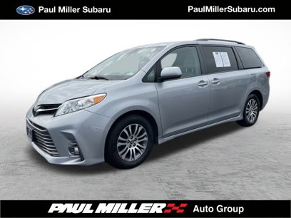 Used 2018 Toyota Sienna XLE